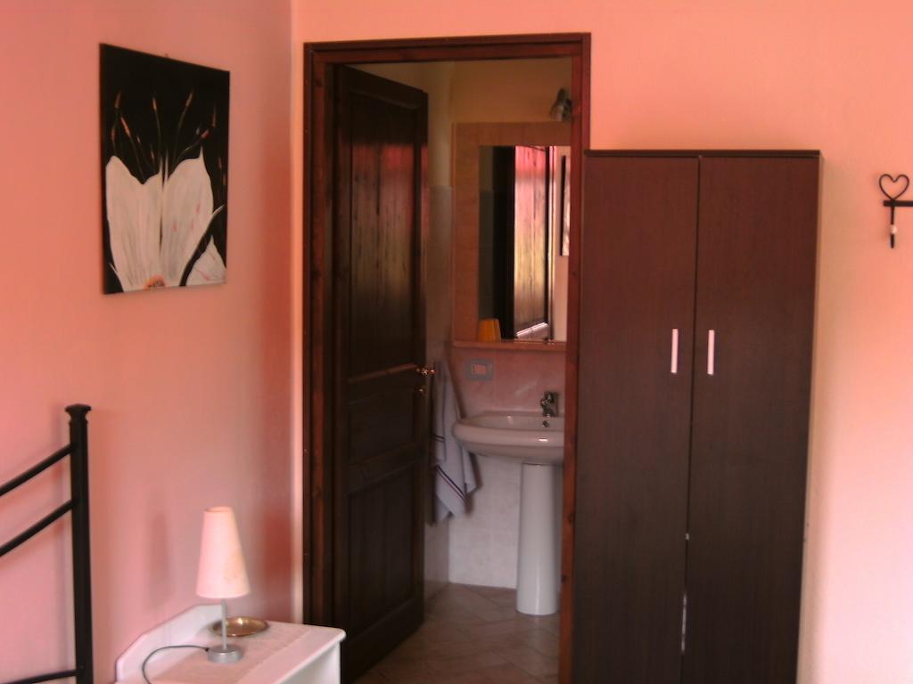 ألغيرو B&B Valli Verdi الغرفة الصورة